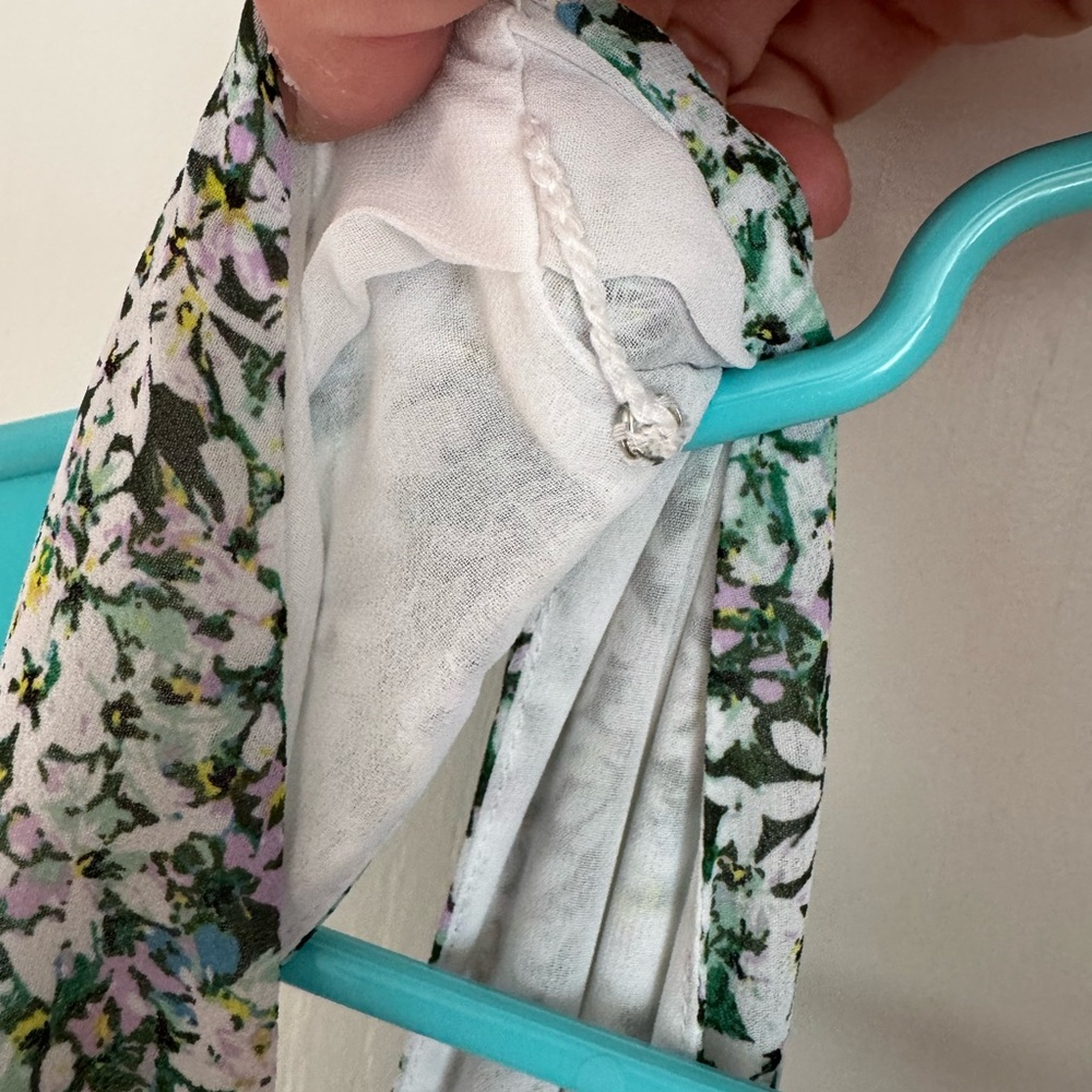 Sleeveless V-Neck Green Floral Maxi Dress - Picture 11 of 12